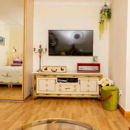 Apartment The Magic Of - La Boheme With Parking