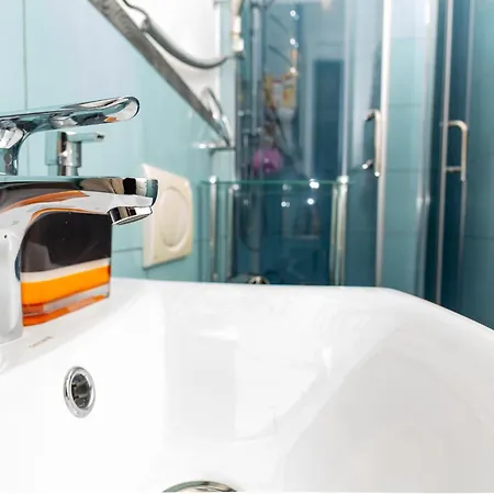 The Magic Of - La Boheme With Parking Apartment *