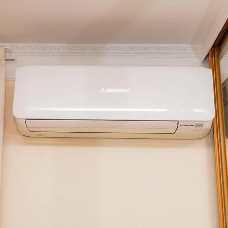 The Magic Of - La Boheme With Parking *