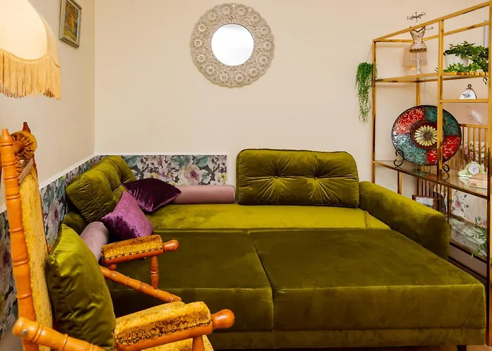 The Magic Of - La Boheme With Parking *