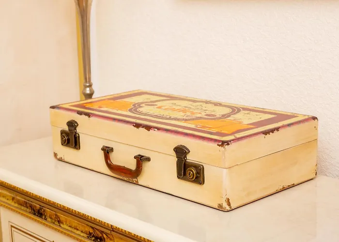 The Magic Of - La Boheme With Parking Apartment Riga