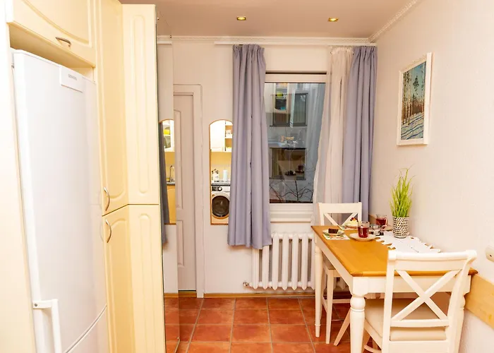 The Magic Of - La Boheme With Parking